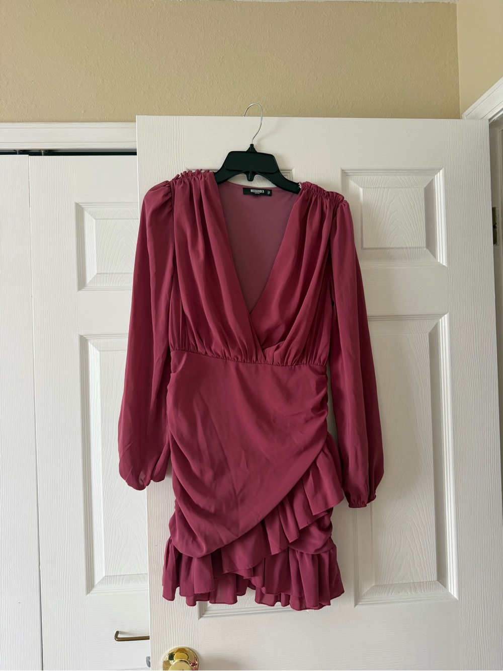 Missguided+ Rose Pink Long-Sleeve Ruffle Wrap Dress
